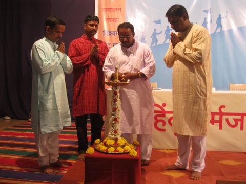 Hanumant Parab lighting the lamp to inaugurate Madgao sabha